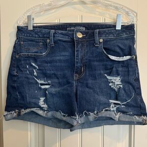 Maurice’s Destructed Denim Rolled Cuff Short